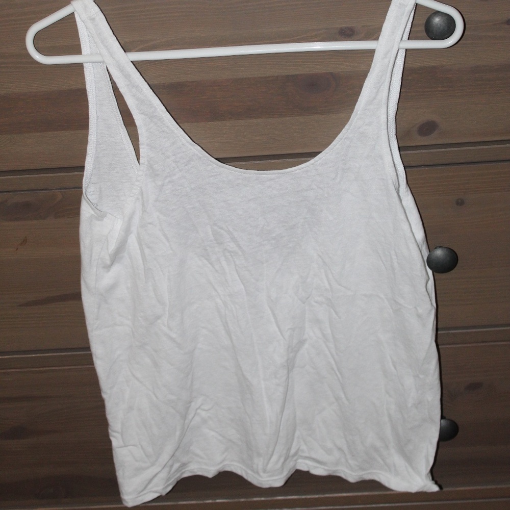 tank top/crop top